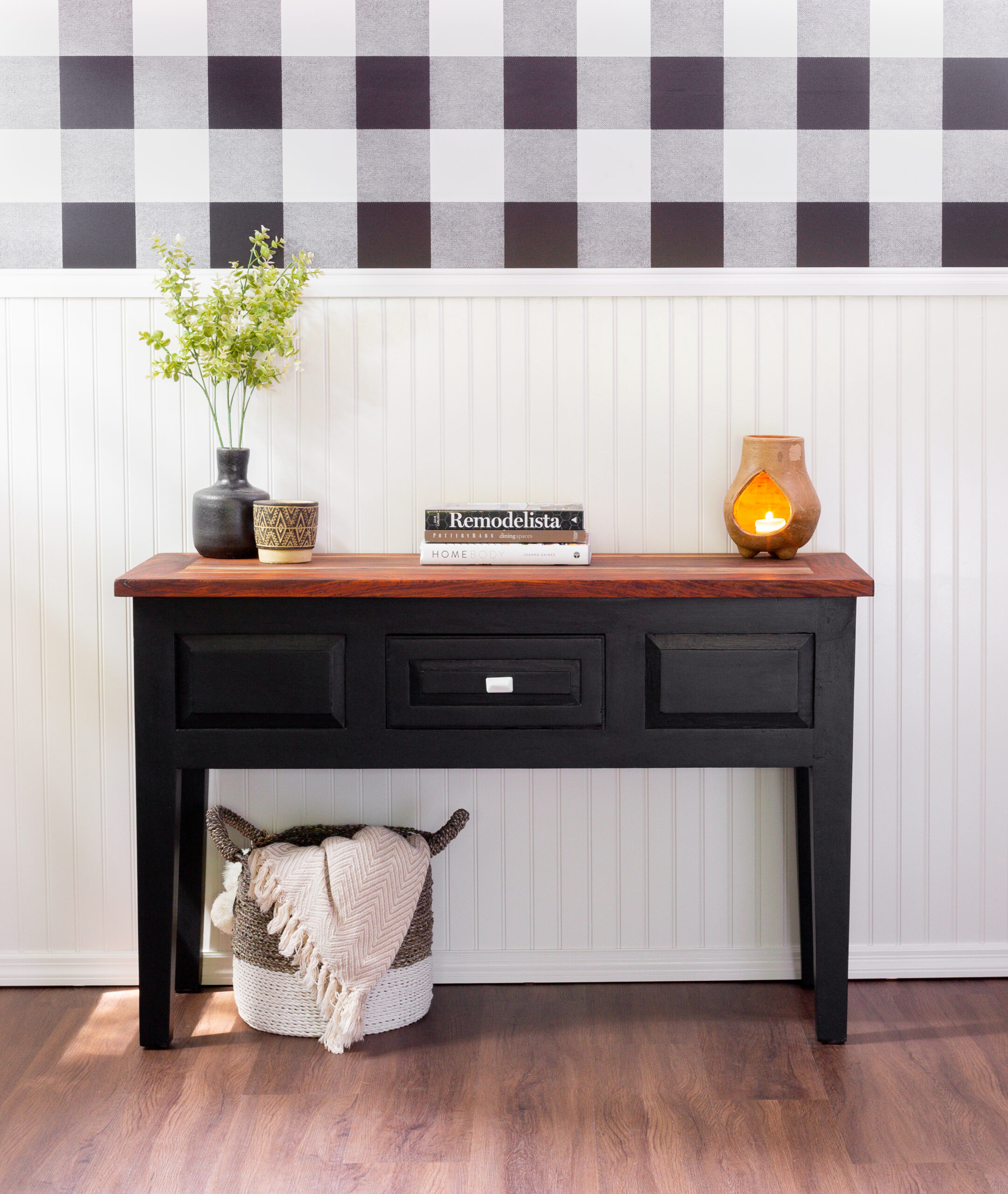 Black vintage style Console Table